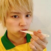 「は！？かわいい」「尊い」手越祐也の“歯磨きショット”にファン悶絶