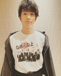 「イケメンすぎて死ぬ」「健ちゃんかわ！」伊藤健太郎、『なめ猫』Tシャツを着たオフショットに反響