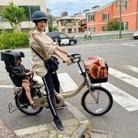 「とってもおしゃれ」「可愛すぎるわ！」ヨンア、ママチャリに乗るオフショットに称賛の声