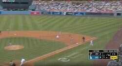 もはや人間じゃない！ 大谷翔平、超弾丸ライナーで“まさかの光景”「消えた？」「エグすぎる」182キロ“火の玉打球”→外野フェンスに爆速到達