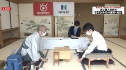 藤井聡太七段、タイトル戦初戦は矢倉＆スーツ 渡辺明棋聖と互角の序中盤／将棋・棋聖戦五番勝負