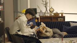 一緒にいると落ち着く…友達だった2人が恋愛に進展！？複雑すぎる大人の三角関係が勃発