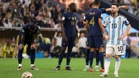 空港で大ブーイング！W杯決勝、「PK戦前にテレビ消し」の従業員が話題