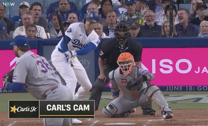 【写真・画像】もうワケわからん！ フリーマン、想定外の打ち方で“まさかの光景”「天才すぎる」手首だけで打った高速タイムリーが話題に「打撃開眼してるやん」　1枚目