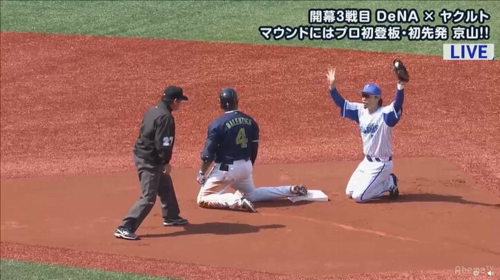 判定が覆ってピンチ脱出 横浜DeNA・ラミレス監督、開幕戦に続く映像リクエスト