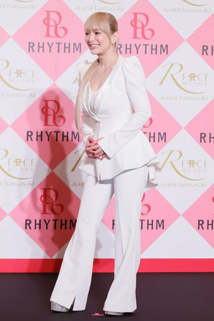 浜崎あゆみ、8年ぶりイベント出演でゴキゲン「庭にサウナ作りました。12人ぐらい入れますので来て下さい」とお誘いも飛び出す