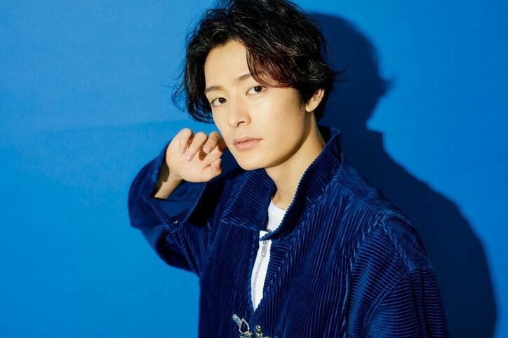 塩野瑛久、金髪&サングラスの怪演が話題に「髙橋ヒロシ先生にも“別人だな”と驚かれました(笑)」 映画『HiGH&LOW THE WORST』