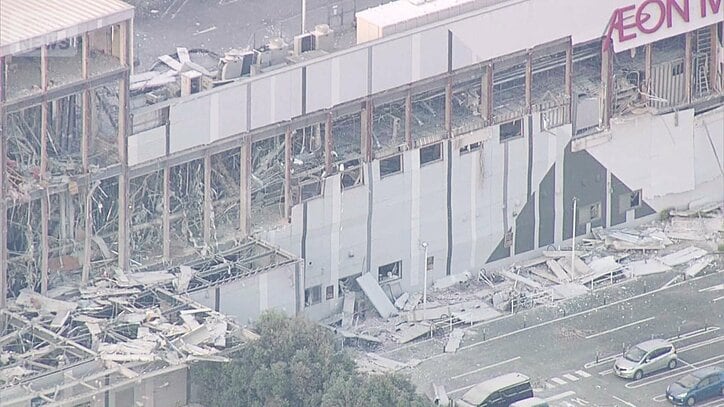 【随時更新】少なくとも数人の死亡確認　従業員とみられる20～30人の安否不明　イオンモール熊本 爆発で建物崩落　｢ドンッ｣という大きな音が…　自衛隊も救助活動に　熊本で震度７の地震発生