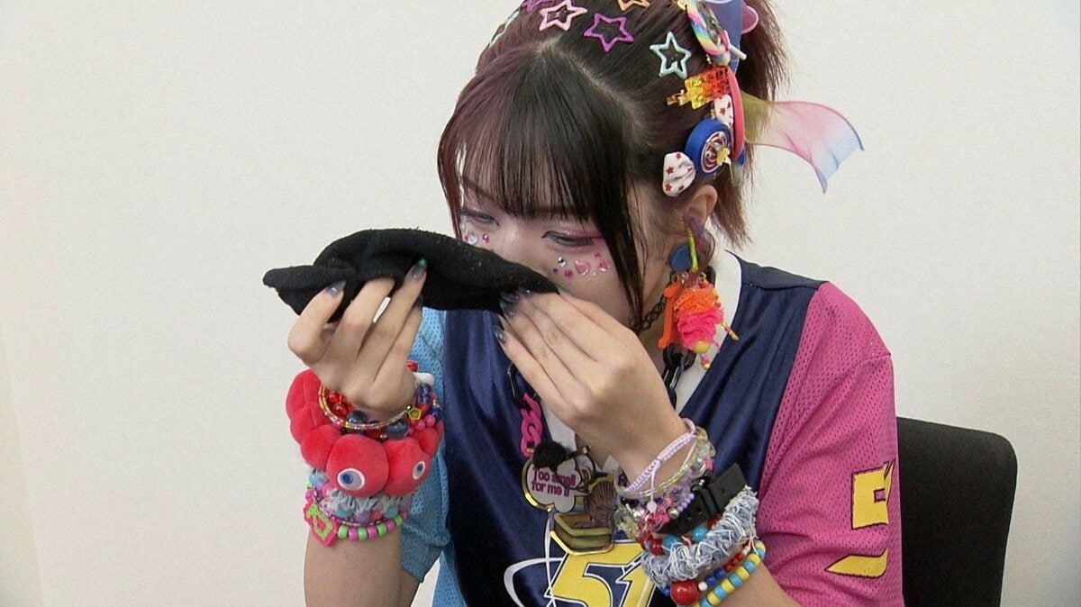 YouTuber向け 弟のめちゃくちゃ臭い靴 弟の靴下の匂いが大好きな女性「もっと濃厚に嗅ぎたい！」様々な方法を