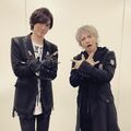 DAIGO、誕生日を迎えたHYDEと “うぃっしゅ”ポーズの2ショット披露 「幸せすぎるショット」とファン歓喜
