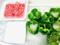 西村知美『R/ ピーマンの肉詰め』