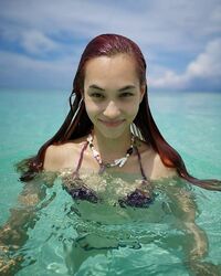 「美しすぎる」「リアルアリエル」水原希子、まるで人魚な水中オフショットに絶賛の声