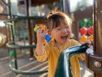 尾形あい『毎日公園に行くって正直、、』