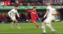  イライラしてるだろうな… 堂安律、怒りのカットイン→相手DF3人の間をブチ抜くショット炸裂「もった瞬間から打つ気」「前半からもっとボール集めてくれ」