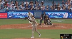 なんで打った？ 大谷翔平、まさかの“魔球打ち”…投手ドン引き「ボール見えすぎ」マウンドから引きずり下ろす“技あり打”「これは上手い」