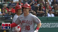 「ワオ！やったな！」大谷翔平、初回先制弾放った同僚に笑顔の祝福 自身の第1打席は「おしーい！」空振り三振