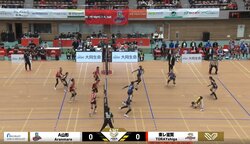 女子バレー、開脚レシーブに「おぉ！」アリーナどよめき