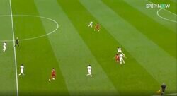 場外乱闘へ！“前代未聞の大誤審” 騒動はまだ終わらない 「再試合を望む」クロップ監督の発言を英解説者が批判→仁義なき戦いが勃発