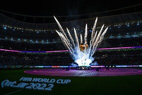 「とても美しい姿だ」　今大会でも世界中から称賛浴びる…ワールドカップ開幕戦の試合後に日本ファンが清掃活動