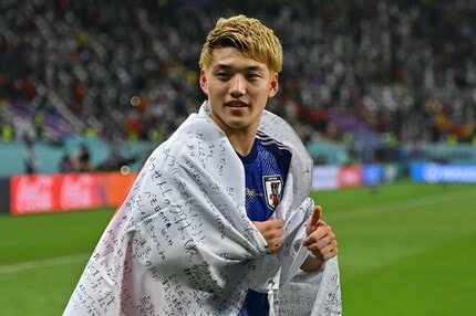 堂安律選手 サイン入り 公式ボール FIFA ワールドカップ アディダス