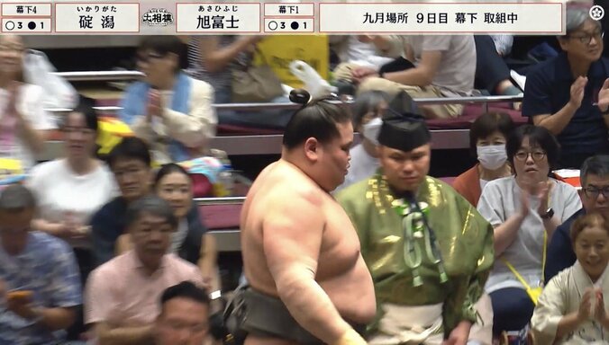 力士の快挙に“水を差された瞬間”「館内の様子」