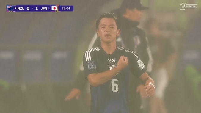 「なにそれ！」U-20日本代表、大学生MFの逆足スーパーミドルで先制点「師匠・小笠原満男ばり」「シュート前の切り替えがよかった」 3枚目