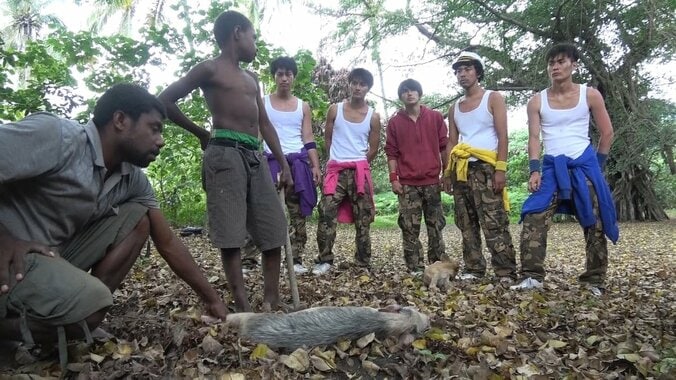 『地球征服』イケメンマネーアース、ロケ続行不可能に？  ドラマ『激レアさん』秘蔵映像も！ 2枚目