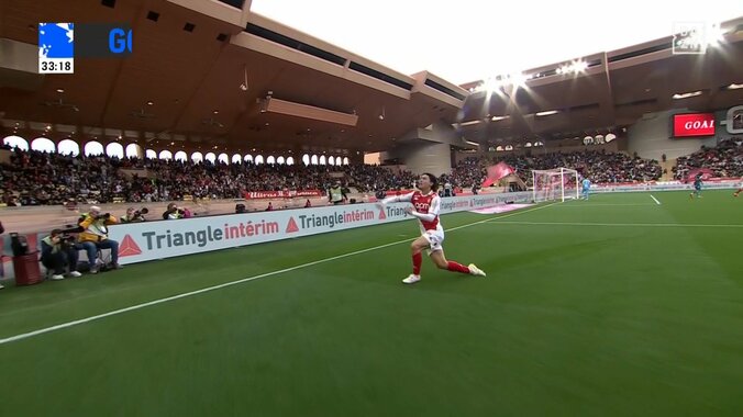 最強かよ！南野拓実、強豪マルセイユとの上位対決で値千金の先制弾！「この試合で決めるのはえぐい」相手DF呆然の超高速ワンタッチシュート！ 3枚目