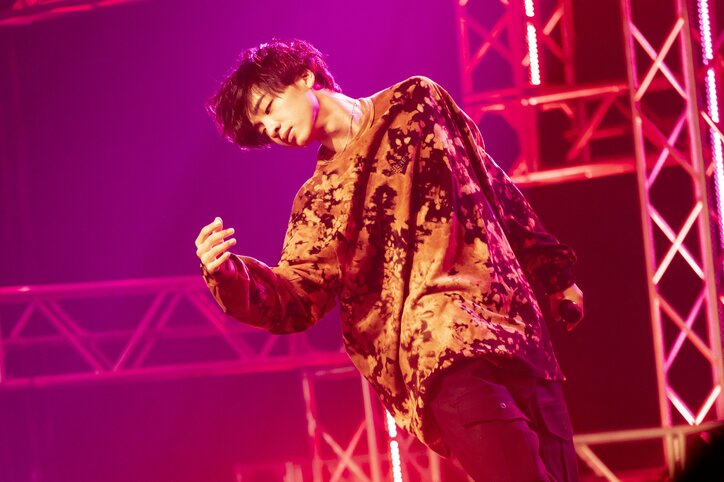 【写真】RYUHEIさんのパフォーマンスシーン