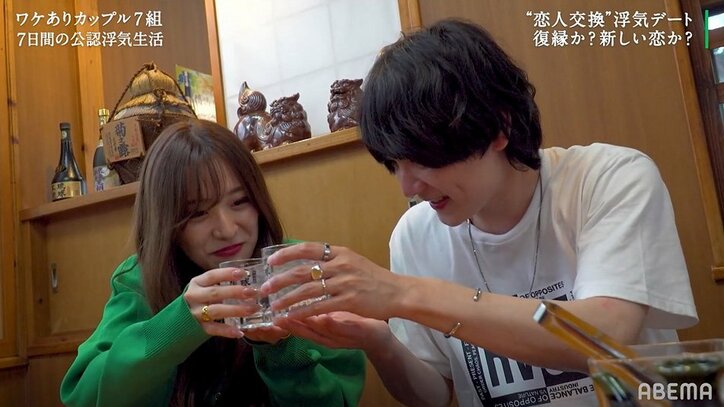 33歳イケメン会社員、年下美女をグイっと引き寄せ耳元で「最初からいいと思っていた」ホロ酔いで大胆アプローチ『隣恋3』第3話