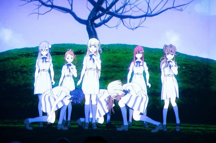 秋元康プロデュース22/7、ライブで号泣の嵐「勇気を出してオーディション受けてよかった…」