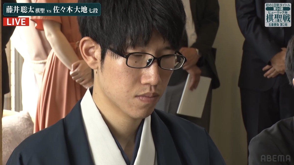 激闘譜棋聖決定七番勝負 Amazon.co.jp: 棋聖決定七番勝負 第32期: 激闘譜 : 読売新聞社