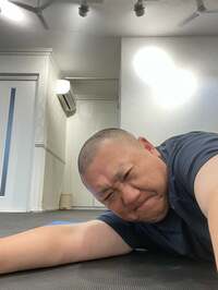 山本圭壱『トレーニング』