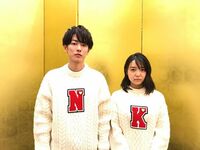 「終始にやにや」「キュンキュンが止まらない」佐藤健＆上白石萌音の“恋つづ”ペアルック姿に反響