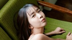 天羽希純のへそチラや美肌にうっとり 白カーテン活用した“天女降臨”カットも 週刊SPA！「旬撮ガール」大特集