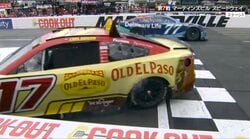 何が起きた！？ 米レースで“珍事”…後向きでゴールライン通過の衝撃シーン「ガッツリ押されてる」騒然