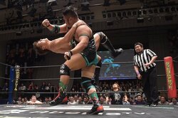 DDT新時代へ！竹下幸之介、遂に敗れる　入江茂弘、V12を阻止し万感の王座奪取