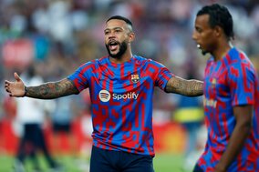 487万回再生！ バルセロナの選手が「豪華な私服姿」で練り歩く「バルサ・コレクション」が話題に！ ヴィトン、バレンシアガ、ドルガバ…世界的ブランド勢ぞろい！