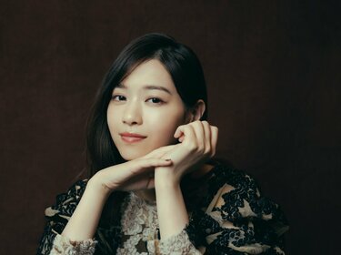 写真・画像】西野七瀬インタビュー『孤狼の血 LEVEL2』でスナックの