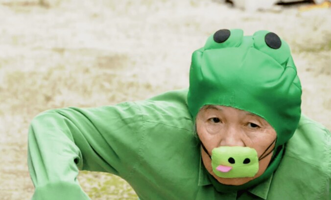 【笑撃写真】88歳自撮りの女王「面白おかしく過ごしたいから写真を撮る」 1枚目