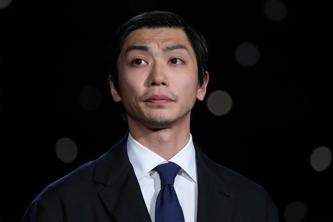 「紅白の司会者」と冷やかされた、神木隆之介と有村架純“カップル” 8枚目