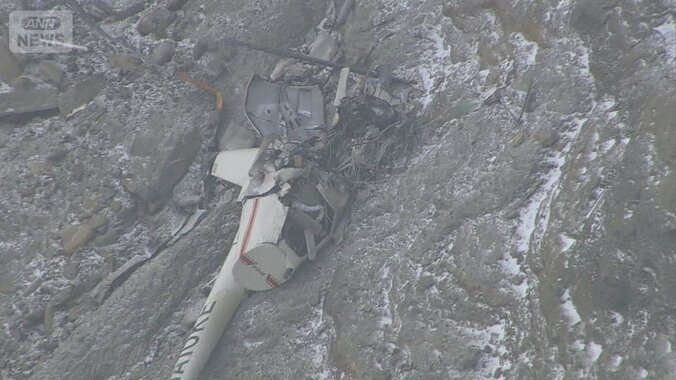 【速報中】熊本･阿蘇火口付近で不明のヘリとみられる機体発見　事故調査官が調査を開始 1枚目