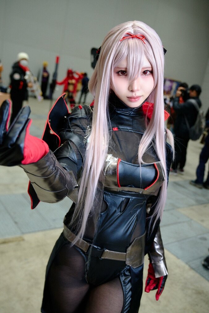 【写真・画像】『勝利の女神：NIKKE』紅蓮：ブラックシャドウコスプレ画像　5枚目