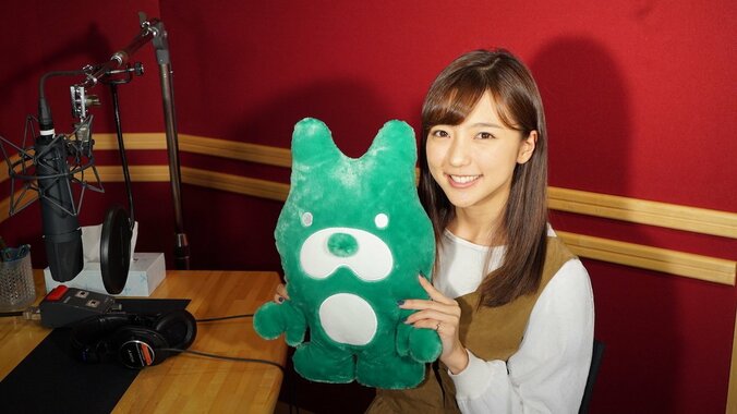 真野恵里菜の“ハロプロ愛”「卒業した今も、10時間の自作プレイリストを聴いています」 1枚目