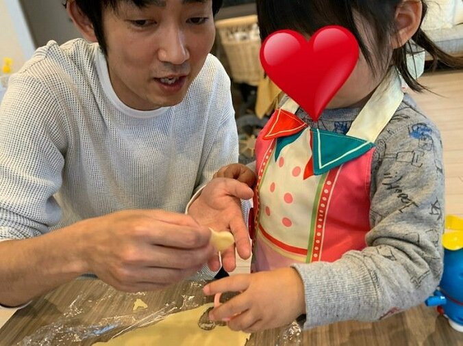 ノンスタ石田、双子の初めての挑戦に「ドキドキしているのか真剣な表情のふたり」 1枚目