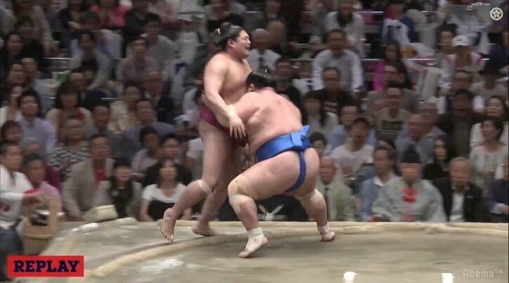 元大関でも強いんです！　琴奨菊が売り出し中・阿炎に快勝