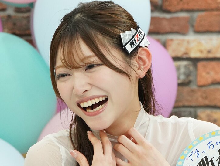 【写真・画像】「全部、王林さんより上です」「吉幾三を超える」青森出身の美人ラウンドガール、美脚あらわなミニスカ姿で特技披露　1枚目