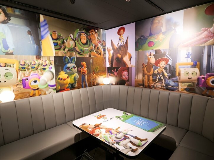[Fotos/Bilder] Neue Menüs im Stil von Woody, Buzz und den anderen Spielzeugen! Bericht vom „Toy Story 5“ OH MY CAFE 3.