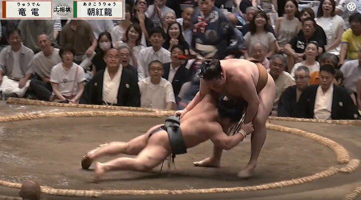 【写真・画像】　1枚目