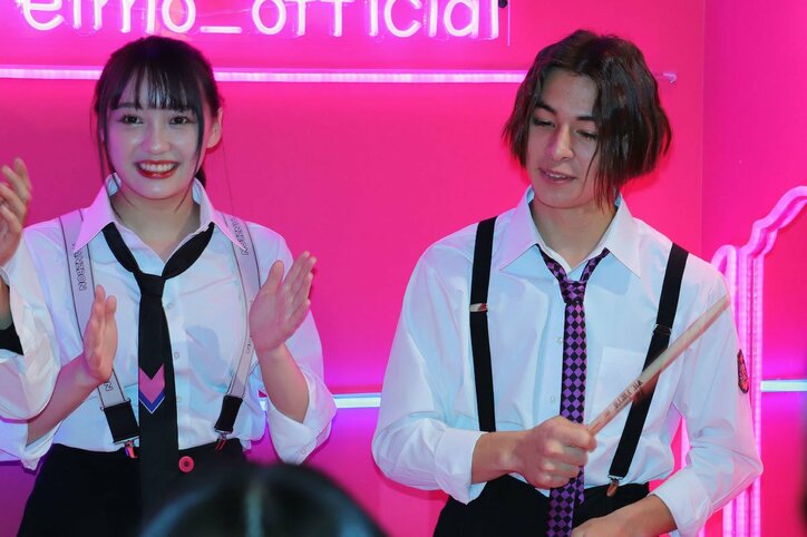 恋ステバンド・Lilac、渋谷109でミニライブ開催！あつし&れなのバレンタイン秘話も